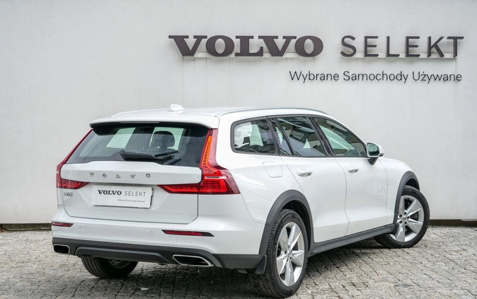 Volvo V60 Cross Country cena 144900 przebieg: 96700, rok produkcji 2020 z Słupsk małe 436